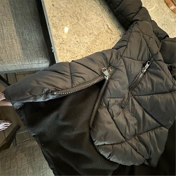 Steve Madden Girls' Black Puffer Jacket Size 5-6 Winter - Picture 8 of 10